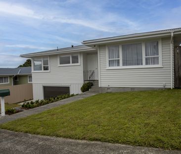 12 Lenox Grove, Johnsonville - Photo 2