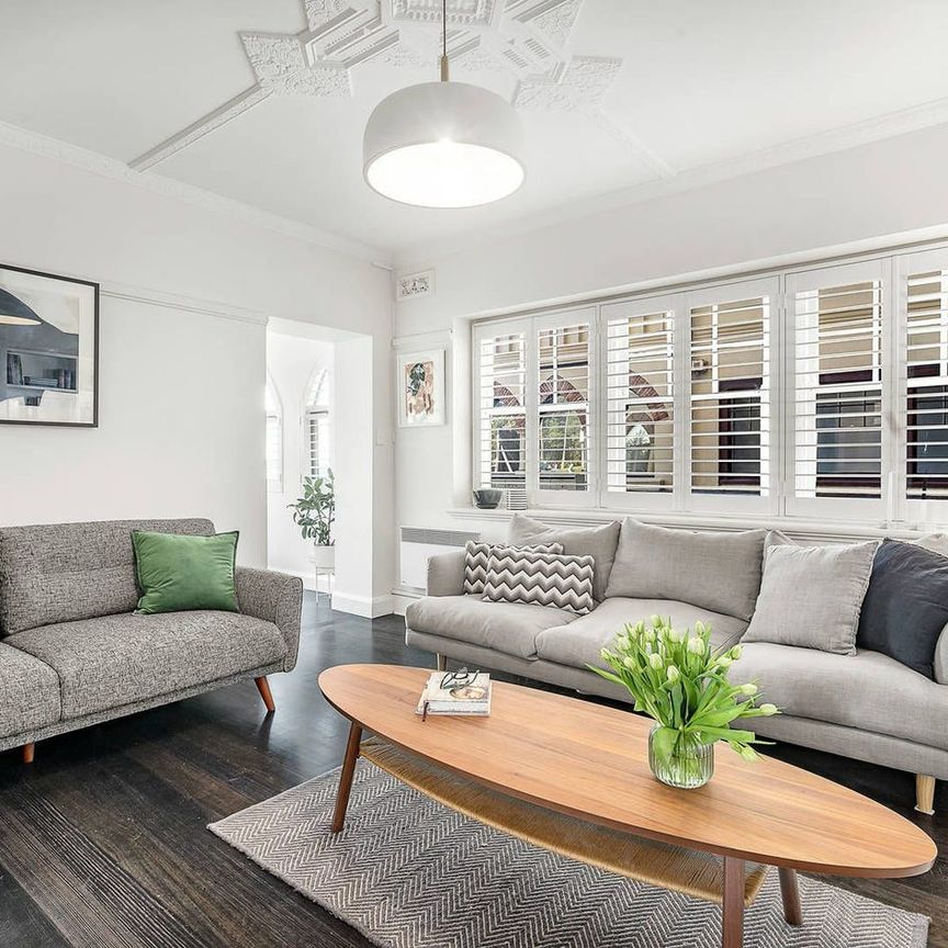 Refined Art Deco with Water Views. Two Bedroom Plus Study! - Photo 1