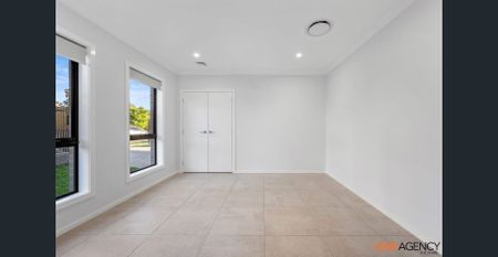 BRAND-NEW DUPLEX - Photo 2