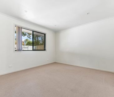 Neat & Tidy Inner City Unit - Photo 1