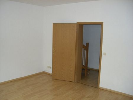 Geräumige 3 Zimmer-Maisonettewohnung in zentraler Lage zu mieten! - Foto 5