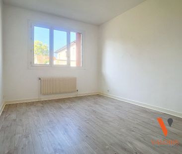 Location Appartement 3 pièces 71m² ECHIROLLES 38130 - Photo 3