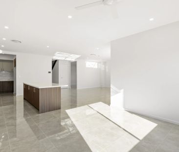 Brand New, Expansive and Opulent - Photo 3