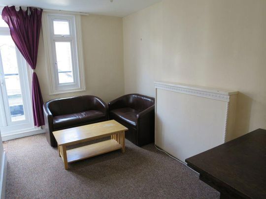 4 bedroom house to rent - Photo 1