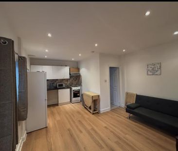 1 bedroom bungalow to rent - Photo 1