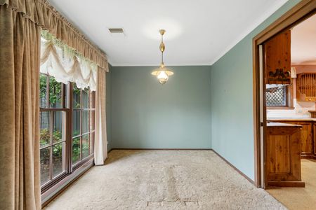 Home For Rent - Photo 2