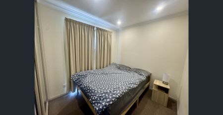 Modern 2-Bedroom Austam-Style Home - Photo 4