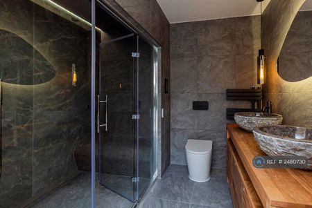 5 bedroom detached house to rent - Photo 5