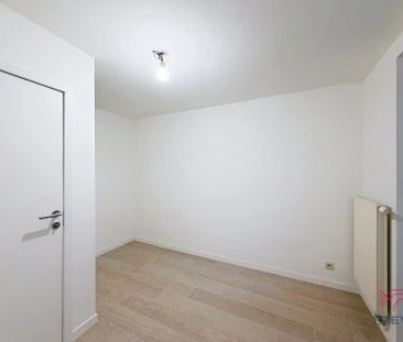 Gerenoveerd appartement met 1 slaapkamer - Photo 3