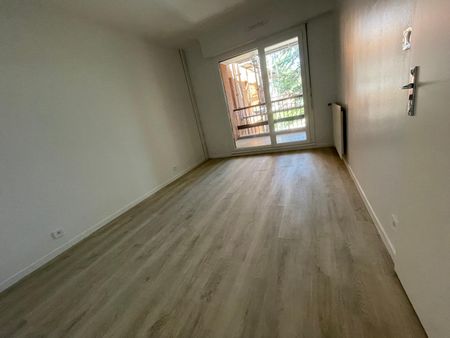 Location Appartement 2 pièces 46m² RAMONVILLE ST AGNE 31520 - Photo 4