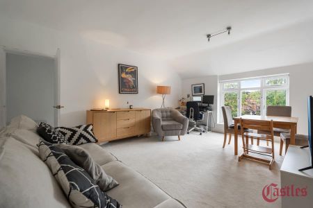 2 bedroom flat to rent - Photo 3