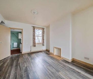 Highbridge Road, Aylesbury, HP21 - Photo 2