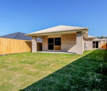 62 Colorado Street, Bahrs Scrub QLD 4207 - House For Rent | Domain - Photo 4