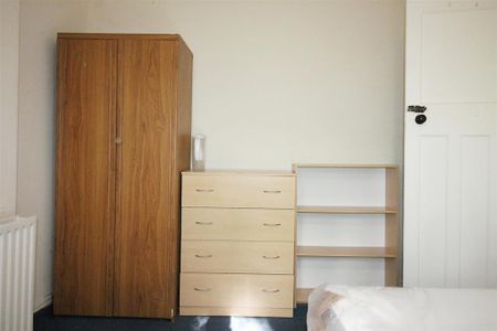 4 bedroom house to rent - Photo 3