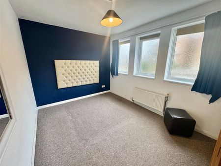 2 Holbeck Hill, Scarborough - Photo 5