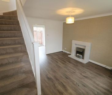 2 bedroom semi-detached house to rent - Photo 2