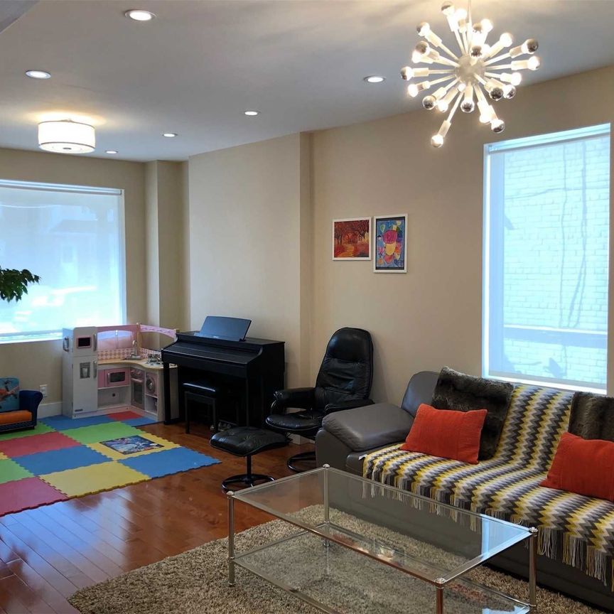 For Lease - 148 Roslin Avenue, Toronto, Ontario - Photo 1