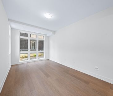 For Lease - 6 Sayers Lane Unit# 16, Richmond Hill, Ontario - Photo 3