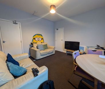 Bute Avenue, Nottingham - Photo 2