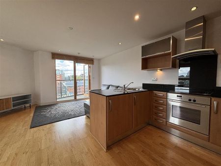 2 bedroom apartment to rent - Photo 5