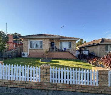 55 Well Street Morwell VIC - Photo 1