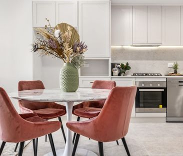 TWO BEDROOM APARTMENT WITH AMENITIES INCLUDED! - Photo 2