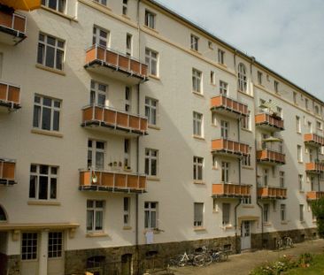 Geräumige 2 ZKB Wohnung in Wiesbaden - Photo 1