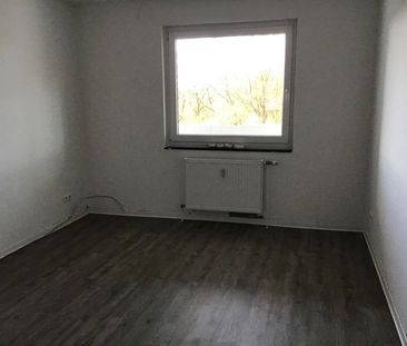 Gemütliche Wohnung für Singles und Paare mit Balkon - Foto 4