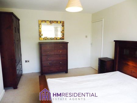 3 bedroom semi-detached house to rent - Photo 4