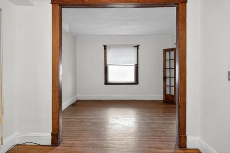 For Lease - 303 Merritt Street, St. Catharines, Ontario - Photo 4