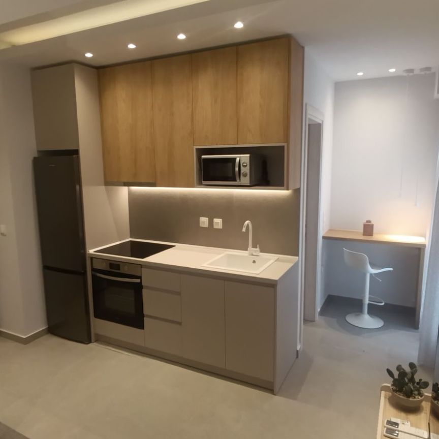 Studio/Γκαρσονιέρα για ενοικίαση Τρωάδα (Νεάπολη) - Photo 1
