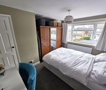 3 bedroom semi-detached house to rent - Photo 5