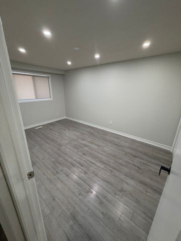 For Lease - 11 Rusthall Way, Brampton, Ontario - Photo 4