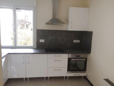 Location Appartement 3 pièces 60m² MARMANDE 47200 - Photo 3