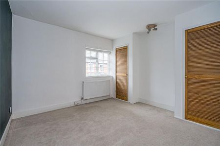3 bedroom terraced house to rent - Photo 4