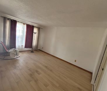 Condo for rent, Montréal (Saint-Léonard) - Photo 4