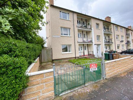 2 bedroom flat to rent - Photo 4