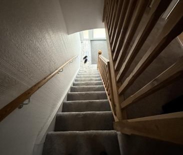 3 bedroom semi-detached house to rent - Photo 3