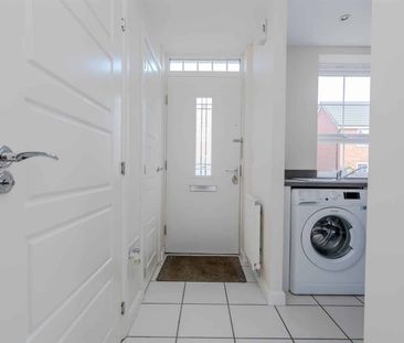 Hallum Way, Hednesford, Cannock - Photo 4