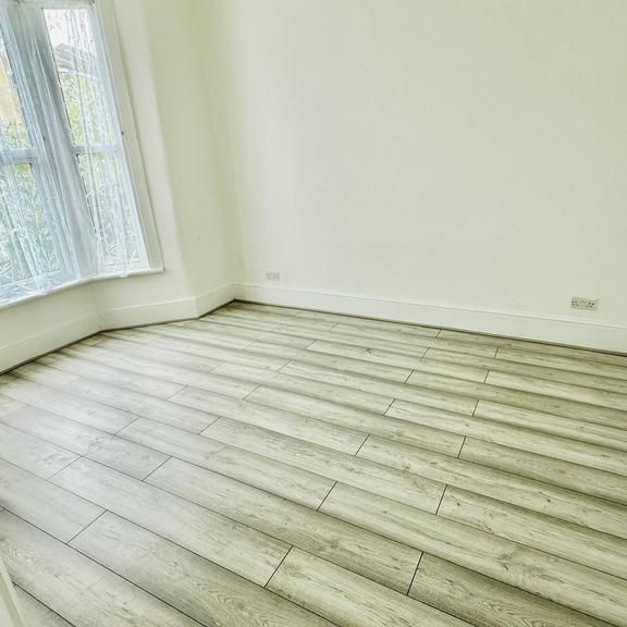 4 bedroom terraced house to rent - Photo 1