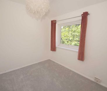 2 bedroom end of terrace house to rent - Photo 1