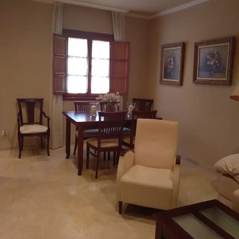Piso de alquiler en Plaza de la Encarnación, Encarnación - Regina - Photo 1
