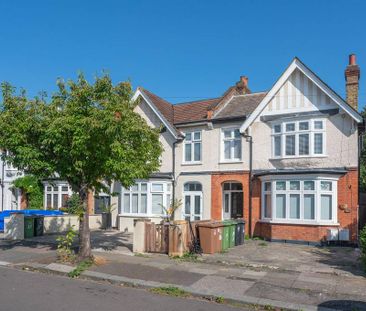 2 bedroom maisonette to rent - Photo 1