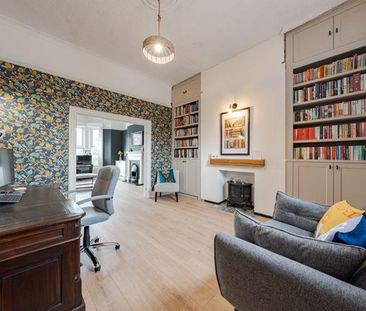 5 bedroom villa to rent - Photo 2