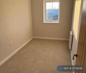 3 bedroom terraced house to rent - Photo 2