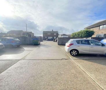 Court Leet, Steyne Road, BN25 - Photo 5