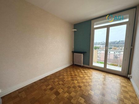 Appartement T4 de Charme avec Vue Panoramique - Photo 2