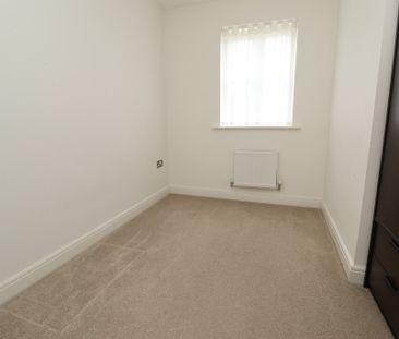 3 bedroom Town House to let - Photo 5