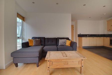 2 bedroom apartment to rent - Photo 3