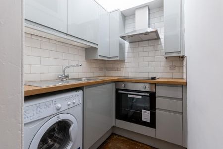 1107L Lochrin Place, Edinburgh, EH3 9QS - Photo 4